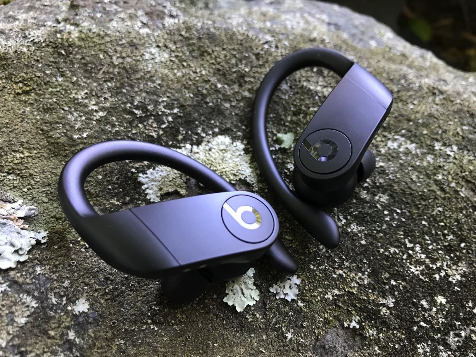 Powerbeats Pro真無線耳機實拍